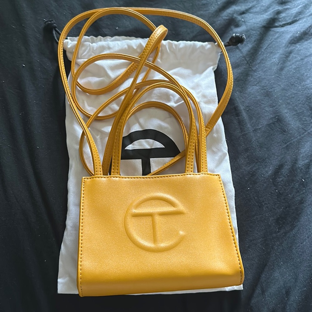 Small Telfar-Mustard
